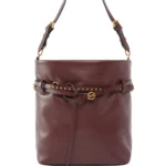 32886804_63474178_2048